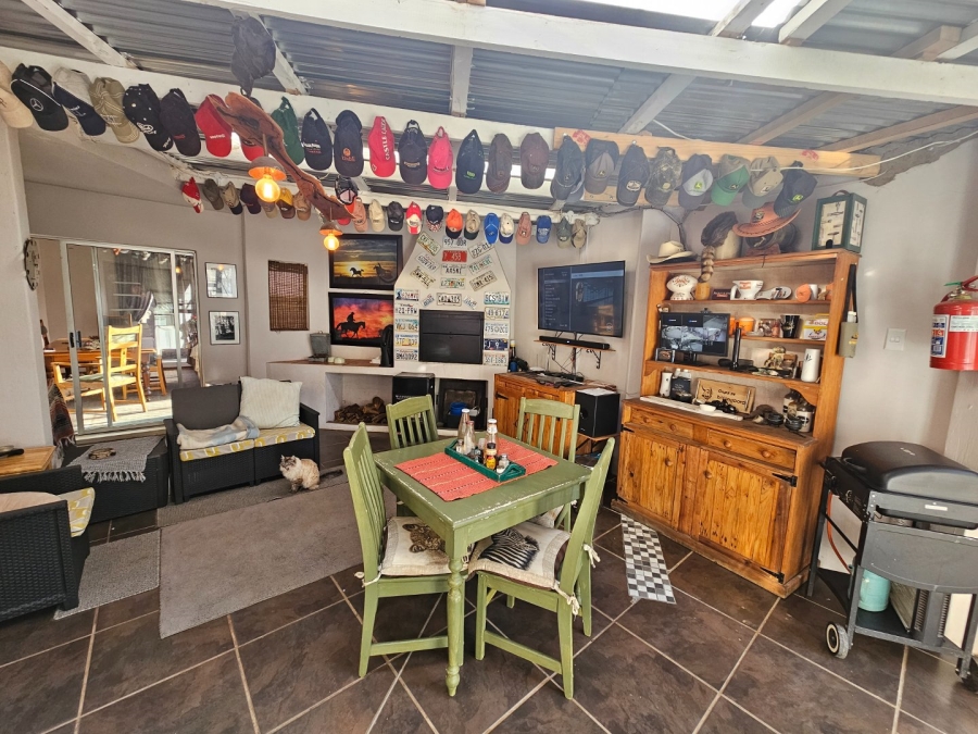 To Let 5 Bedroom Property for Rent in La Provance Free State